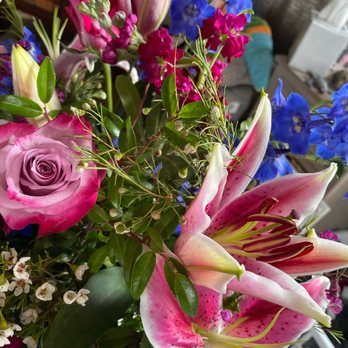 Pocket of Posies - Florists Near Me - Eureka, California Pocket of Posies - Florists Near Me - Eureka, California