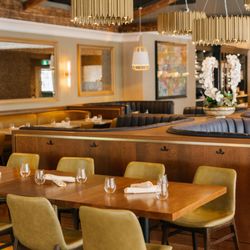 11th Post On Queen - Welcoming ambiance