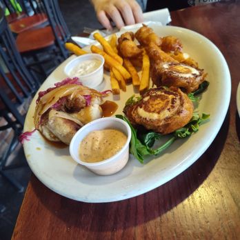 Quarter Celtic Brewpub - Celtic Trio with fish and chips, bangers and mash, and a scotch egg - Brewpubs Near Me - Albuquerque, New Mexico