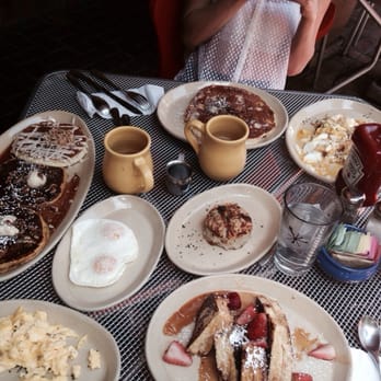 Snooze, an A.M. Eatery - Here is a glimpse of everything we had - Breakfast & Brunch Near Me - Phoenix, Arizona Snooze, an A.M. Eatery - Here is a glimpse of everything we had - Breakfast & Brunch Near Me - Phoenix, Arizona
