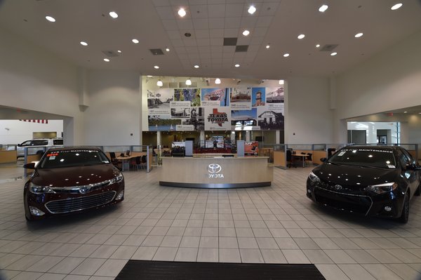 TEXAS TOYOTA OF GRAPEVINE - Updated August 2025 - 129 Photos & 682 ...