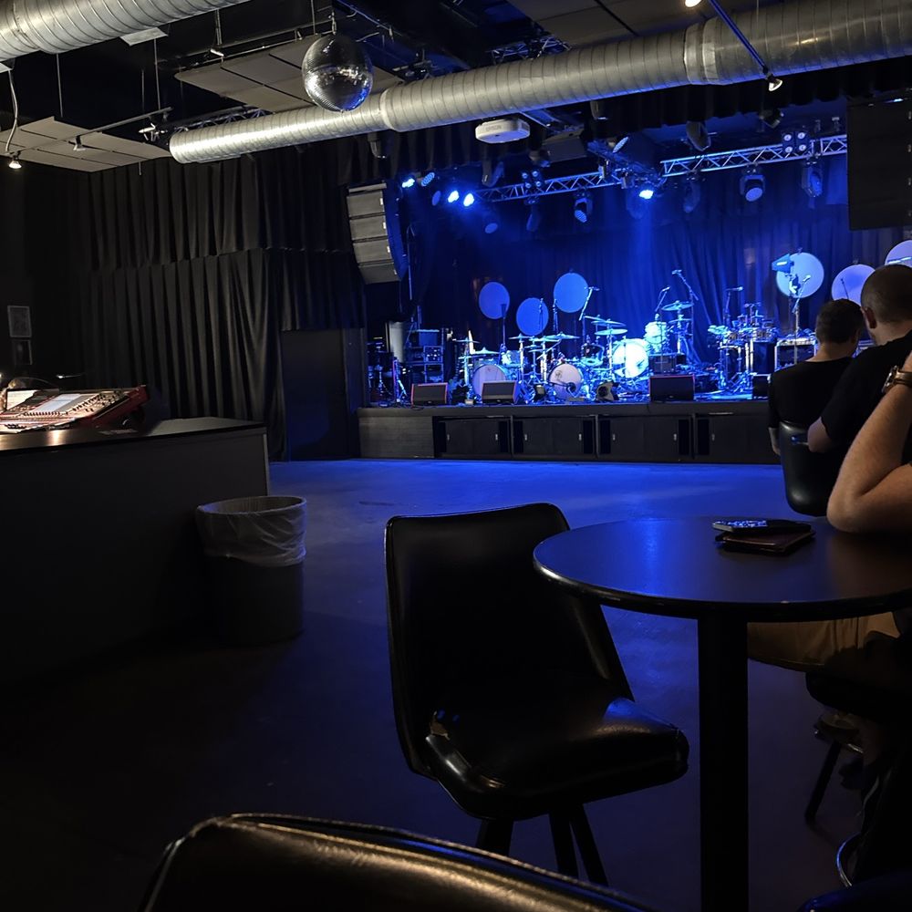 The Waiting Room - Music Venues Near Me - Omaha, Nebraska The Waiting Room - Music Venues Near Me - Omaha, Nebraska