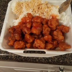Garden Cheng Chinese Restaurant - Orange chicken with white rice