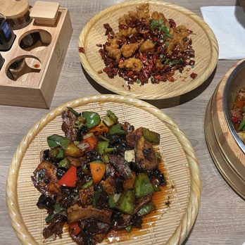 Mr Szechuan - twice cooked pork + la zi chicken - Chinese Near Me - San Francisco, California Mr Szechuan - twice cooked pork + la zi chicken - Chinese Near Me - San Francisco, California