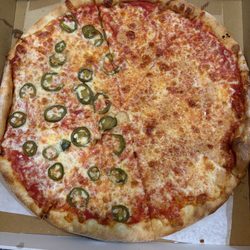 Il Gusto - Large 16" (1/2 Garlic, 1/2 Jalapeño)