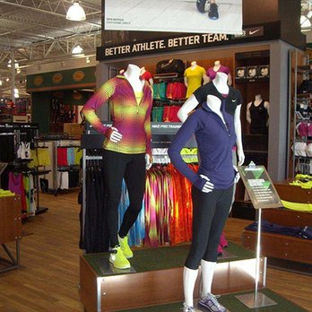 DICK'S Sporting Goods - Sports Wear Near Me - Wichita, Kansas DICK'S Sporting Goods - Sports Wear Near Me - Wichita, Kansas