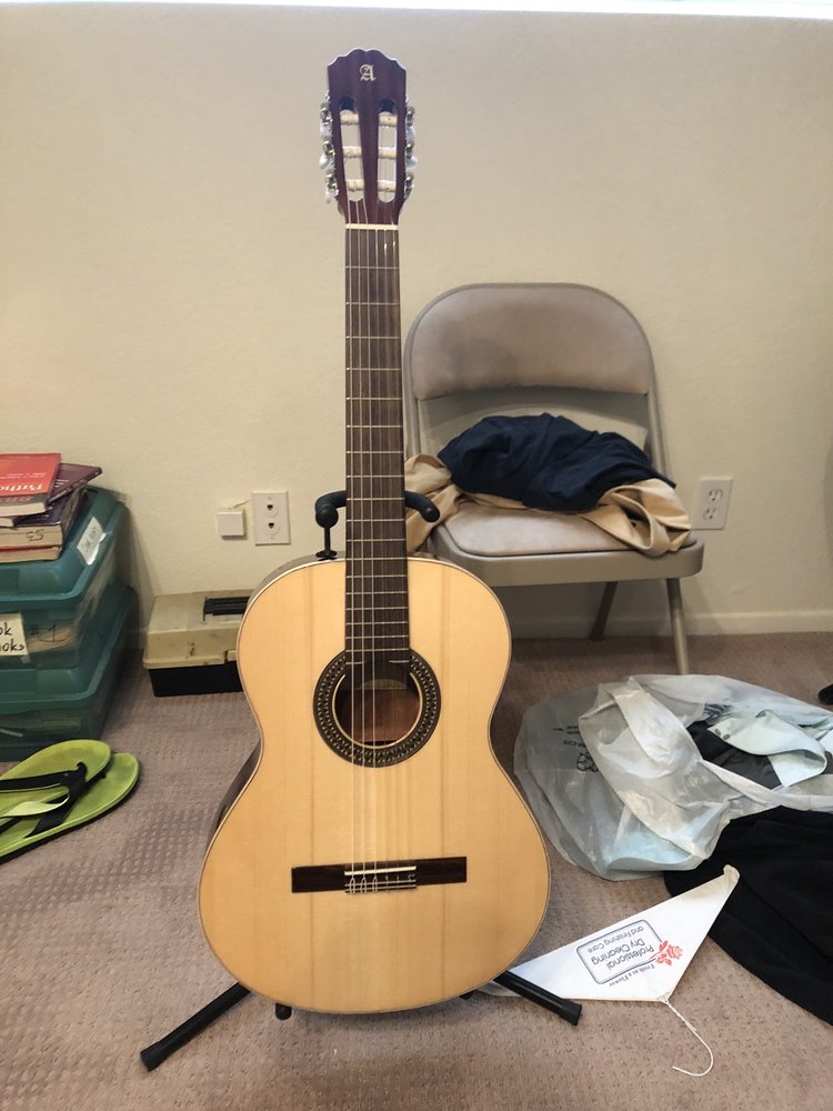 FANATIC GUITARS 21 Photos Carrer de Diputació, 282, Barcelona