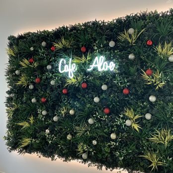 Cafe Aloe - Wall art - Cafes Near Me - Bellevue, Washington