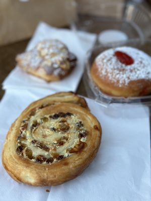 Mensch Bakery by null