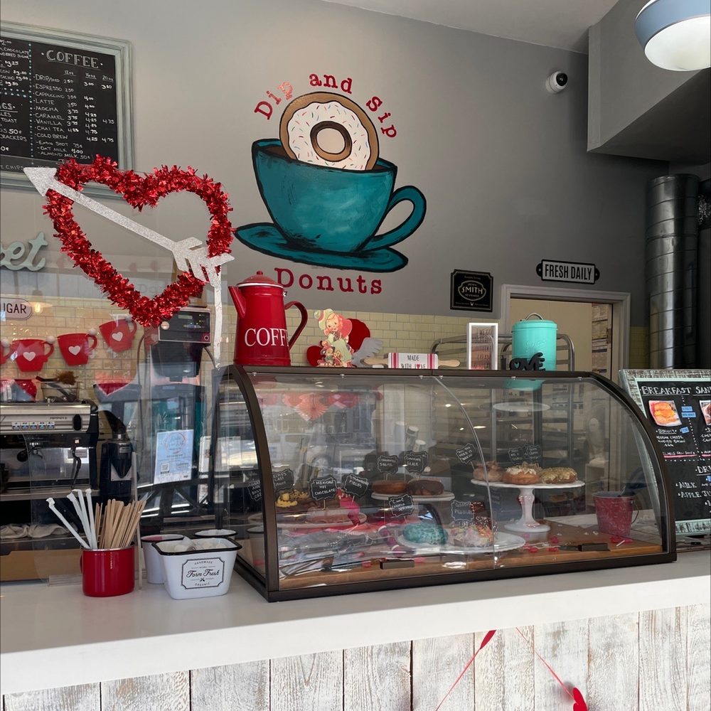 DIP AND SIP DONUTS Updated June 2024 330 Photos & 148 Reviews