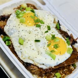 Ezs Bbq Factory - Brisket Loco Moco