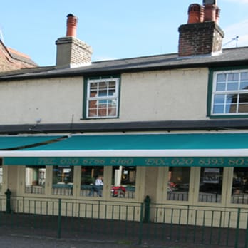 Il Capriccio - Italian Near Me - Epsom, SRY