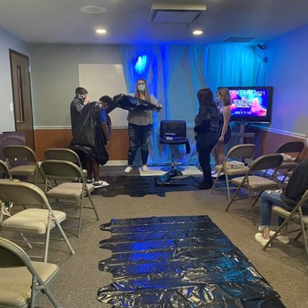 Southridge Church - Teens in youth ministry on a Sunday. - Churches Near Me - Charleston, West Virginia Southridge Church - Teens in youth ministry on a Sunday. - Churches Near Me - Charleston, West Virginia