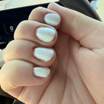 8 Pretty Nails and Spa - Nail Salons Near Me - Surprise, Arizona
