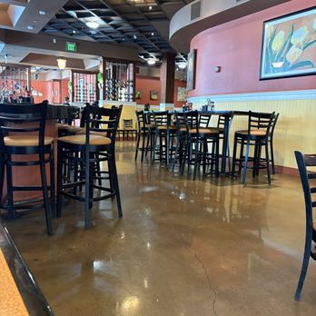 Another Broken Egg Cafe - Bar area - Breakfast & Brunch Near Me - Burbank, California Another Broken Egg Cafe - Bar area - Breakfast & Brunch Near Me - Burbank, California