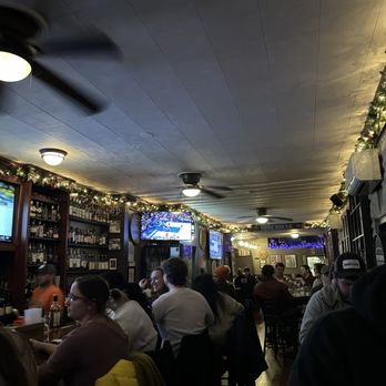 Barfly's - Inside - Pizza Near Me - Baltimore, Maryland Barfly's - Inside - Pizza Near Me - Baltimore, Maryland