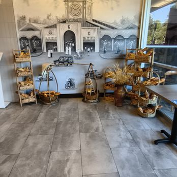 Saigon Breadfast - Lobby - Sandwiches Near Me - Mountain View, California