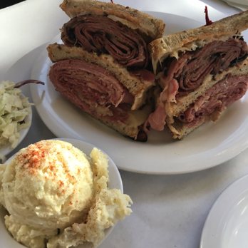 Milton's - Delis Near Me - Del Mar, California