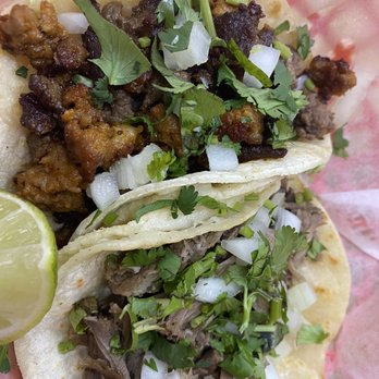 El Pique - Wilmington - Campechano and Barbacoa tacos - Mexican Near Me - Wilmington, Delaware El Pique - Wilmington - Campechano and Barbacoa tacos - Mexican Near Me - Wilmington, Delaware