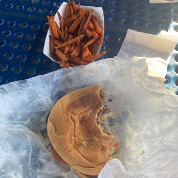 Storm's Drive-In - Lampasas - 1/4 Pound Hamburger, Sweet Potato Fries - Fast Food Near Me - Lampasas, Texas Storm's Drive-In - Lampasas - 1/4 Pound Hamburger, Sweet Potato Fries - Fast Food Near Me - Lampasas, Texas