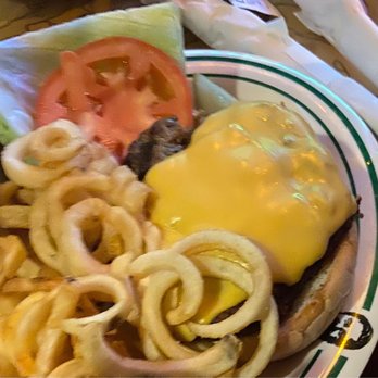 Flanigan's - Doral - Big Daddy Burger - Bars Near Me - Doral, Florida