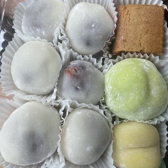 Two Ladies Kitchen - strawberry mochi, butter mochi, pear, and peach - Bakeries Near Me - Hilo, Hawaii Two Ladies Kitchen - strawberry mochi, butter mochi, pear, and peach - Bakeries Near Me - Hilo, Hawaii