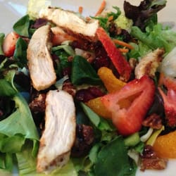 O'Charley's Restaurant & Bar - California Chicken Salad