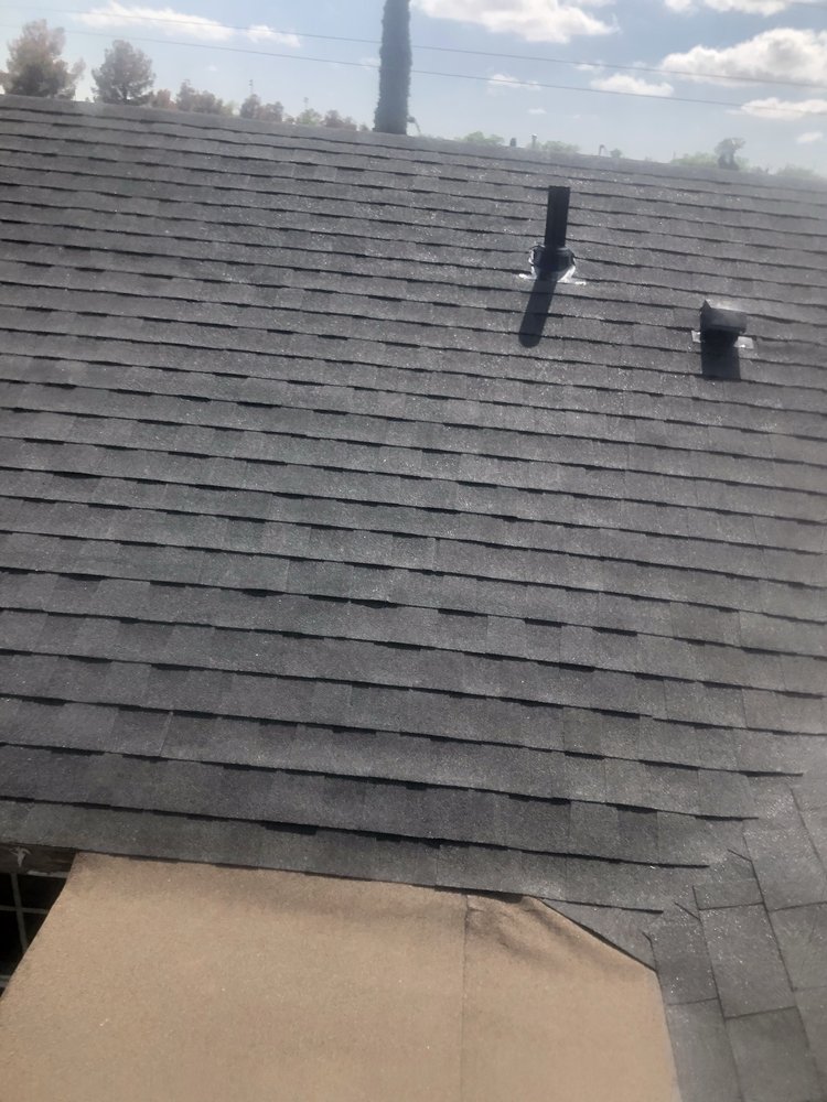 Slide of V&V Roofing & Construction