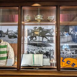 Keeneland Library