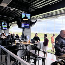 Regular bay