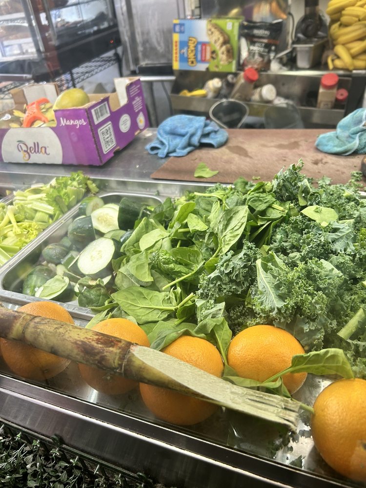 MOCANO’S JUICE BAR & GRILL 15 Photos 609 E Tremont Ave, Bronx, New