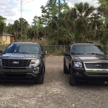 Tamiami Ford - 2007 Explorer XLT Model & 2016 Explorer Sport Model - Tamiami Ford - Car Dealers Near Me - Naples, Florida