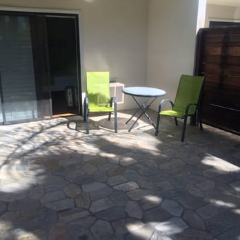 The Capri Hotel - Another view of private patio - Hotels Near Me - Ojai, California The Capri Hotel - Another view of private patio - Hotels Near Me - Ojai, California