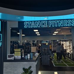 Stance Fitness - Entrance