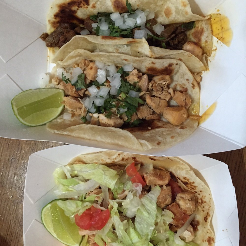 Fajita chicken and beef tacos $1.75