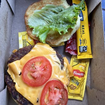 Shake Shack Rosedale Center - Burgers Near Me - Roseville, Minnesota Shake Shack Rosedale Center - Burgers Near Me - Roseville, Minnesota