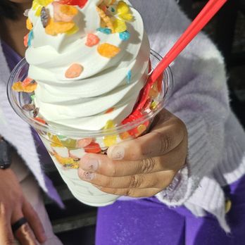 San Marco Dreamette - Rainbow cloud - Ice Cream & Frozen Yogurt Near Me - Jacksonville, Florida San Marco Dreamette - Rainbow cloud - Ice Cream & Frozen Yogurt Near Me - Jacksonville, Florida