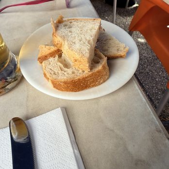 Restaurant Point-du-Jour - Delicious bread - Italian Near Me - Geneva, GE Restaurant Point-du-Jour - Delicious bread - Italian Near Me - Geneva, GE