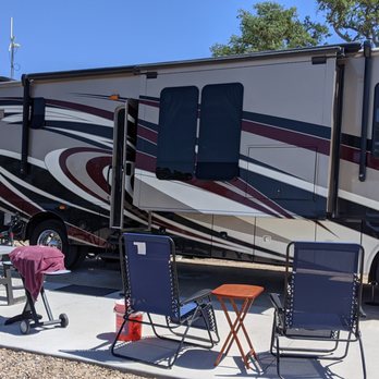 Sun Outdoors Paso Robles - RV Parks Near Me - Paso Robles, California
