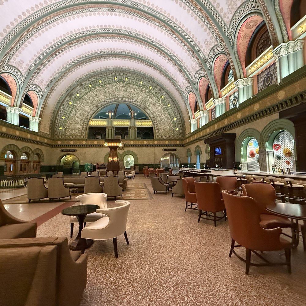 St. Louis Union Station - Hotels Near Me - St. Louis, Missouri