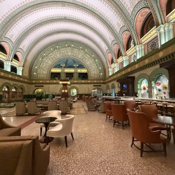 St. Louis Union Station - Hotels Near Me - St. Louis, Missouri
