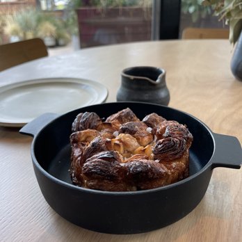 Bear at Stanly Ranch - Croissant monkey bread - New American Near Me - Napa, California Bear at Stanly Ranch - Croissant monkey bread - New American Near Me - Napa, California
