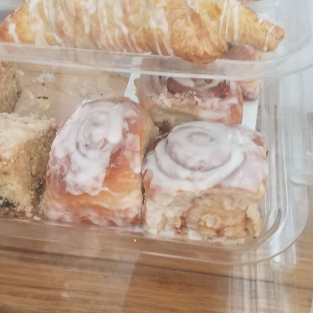 Daily Bread Bakery - Cinnamon buns - Bakeries Near Me - Abbeville, South Carolina