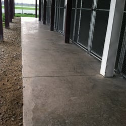Oak Harbor Pet Haven - Kennels