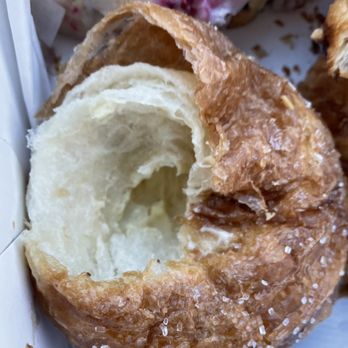 Mon Amie Bakery - Lemon Cruffin with lemon curd/custard - Bakeries Near Me - Mill Creek, Washington Mon Amie Bakery - Lemon Cruffin with lemon curd/custard - Bakeries Near Me - Mill Creek, Washington