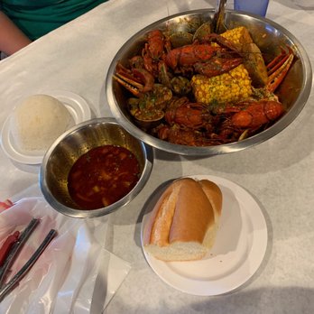 Reddy Claws - Seafood Near Me - Lakewood, Colorado Reddy Claws - Seafood Near Me - Lakewood, Colorado