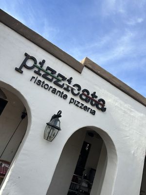 Pizzicata Carefree Pizzeria Ristorante by null