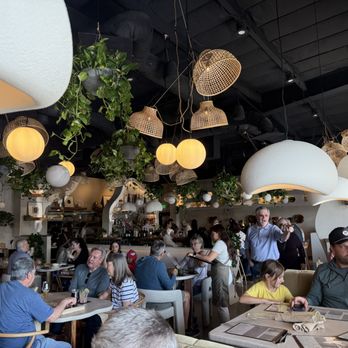 Luna Bistro Cafe - New American Near Me - Long Beach, California Luna Bistro Cafe - New American Near Me - Long Beach, California