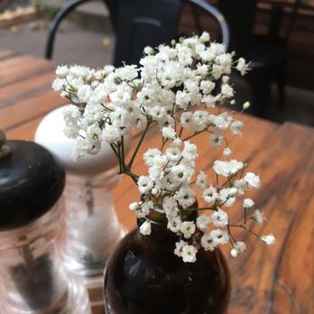 Iconic - Cafes Near Me - Brisbane, QLD