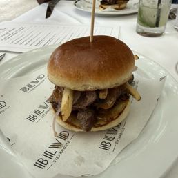 Beef slider